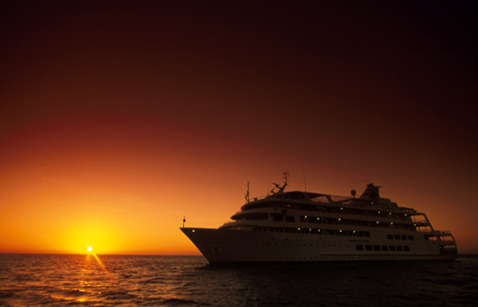 Captain Cook Cruises - Great Barrier Reef