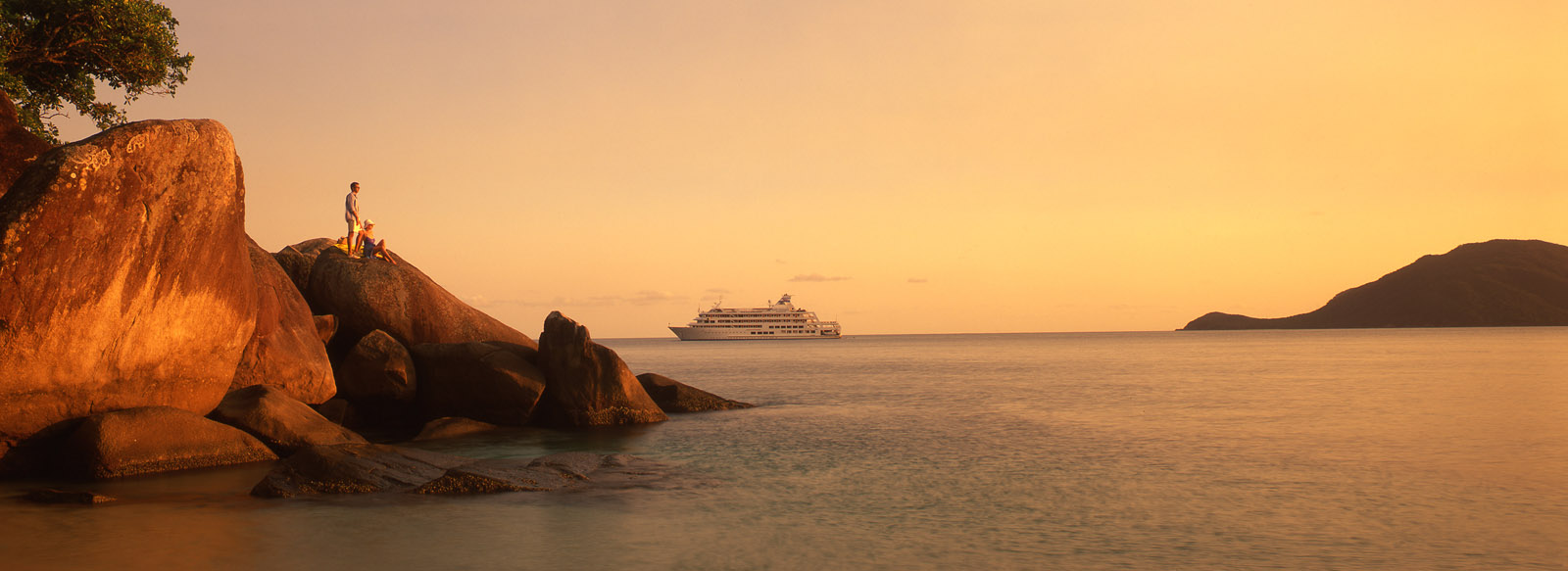 Captain Cook Cruises - Great Barrier Reef